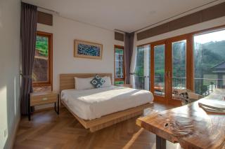 Family Only Villa Private Pool with City View - De Reiz Ara Syariah 4BR - Ciburial - 2