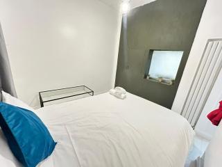 Nice 2 bedroom flat Wembley - Londra - 8