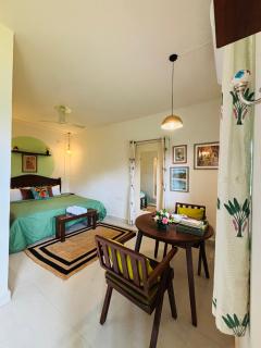 Baba Au Rhum Cafe & Stay - Morjim - 0