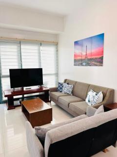 COZI 2 Bedroom Serene Uptown Condo Grand Hyatt BGC - Manila - 7