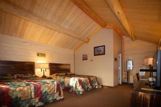 Young's Motel - Tok - 2