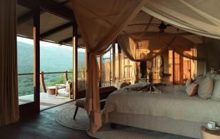 Few and Far Luvhondo - 8