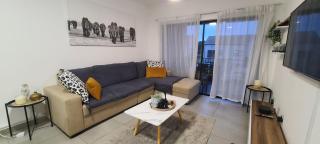 BALLITO COASTAL BLISS - Luxury 3-Bed apartment - Wifi, Parking, Breakfast, Shuttle, Back-up power & near beaches - Ballito - 3