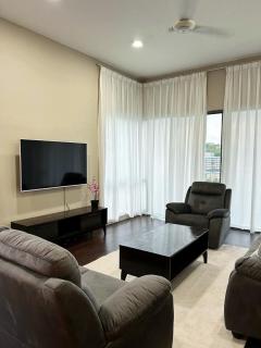 Same Floor with Swimming Pool Loft at Imago 3R2B 1,300sq ft Euphoria Staycation - Kota Kinabalu - 0