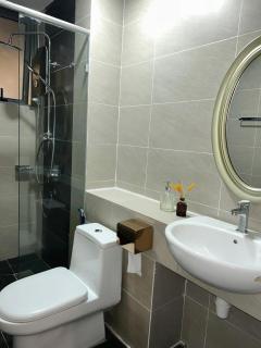 Same Floor with Swimming Pool Loft at Imago 3R2B 1,300sq ft Euphoria Staycation - Kota Kinabalu - 2