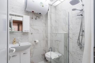 Oops! Studio by RV Apartments - Varna City - 2