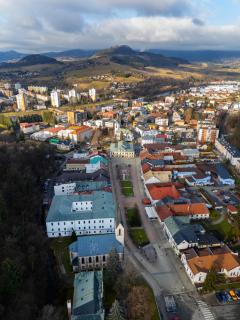 Luxury Central Square Apartment - Dolný Kubín - 2