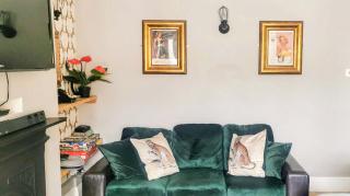 Hot Tub Hideaway - by Brighton Holiday Lets - Brighton & Hove - 1