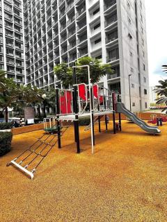 Budget Condo near Airport and Mall of Asia - Manila - 5