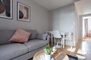 Take It Easy in This Stylish Architect Flat - Parijs - 0