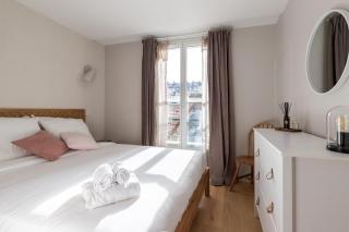Take It Easy in This Stylish Architect Flat - Paris - 5