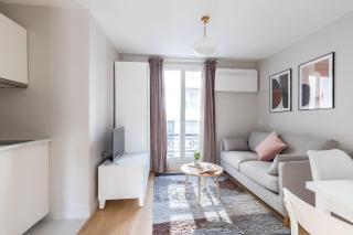 Take It Easy in This Stylish Architect Flat - Parijs - 4