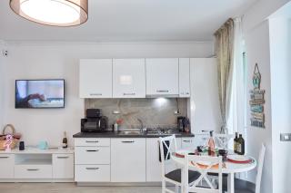 Azur Queen studio - Pool & Spa Beach Resort - Mamaia - 6