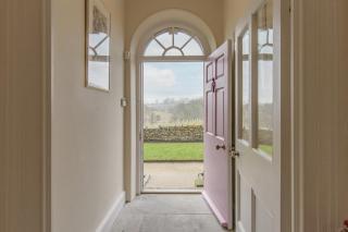 The Sanctuary By Birch Stays - Broughton - 3