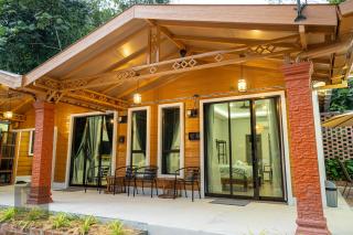 Luzzeri Legasi Zeeman Hulu Langat Guesthouse - Hulu Langat - 3