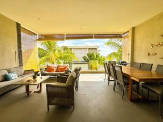 Beachfront Appartment - Rivière Noire - 1