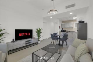 1BR Apartment in JLT 2km to JBR Beach & Blue Waters Dubai - 0