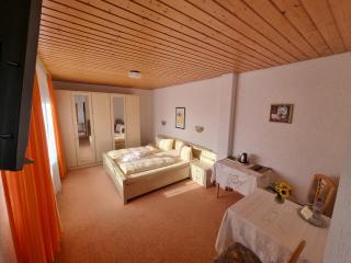 Auerhahn - Inn - Room without Breakfast - 0