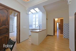 Superbe appartement 95m2 proche Arènes- parking offert - Nîmes - 6