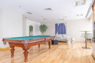 FIRST CLASS 1BR Downtown Lively Getaway - 9