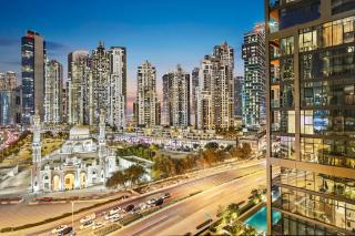 FIRST CLASS 1BR Downtown Lively Getaway - 7