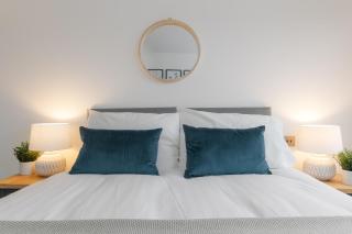 StarHost Residences - Spacious 1-bed in Ocean Village - 8