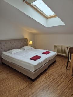 Grand Attic Penthouse - 3
