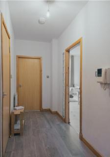 2 bed Renfield st City Center - 5