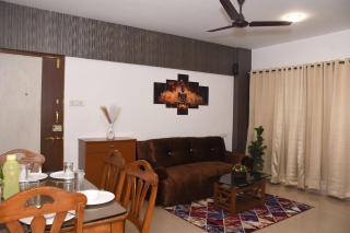 Tulsi Home Stay - Mumbai - 1
