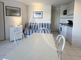 1 CHAMBRE, DERNIER ETAGE AVEC ASC, CLIM, RES AVEC PISCINE - Sète - 3