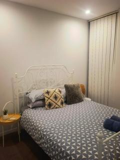 Epping Central new 2 bedroom Apartment - Epping - 9
