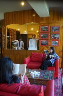 Hunza Darbar Hotel - Karimabad Hunza - 9