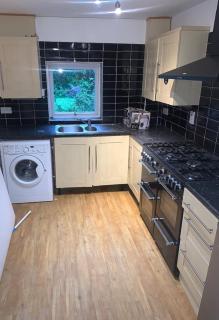 Lovely Milton Keynes Double Room - 5