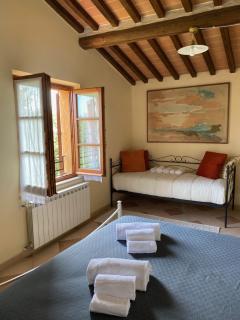 Podere Panthea Intera struttura 6 stanze, 5 bagni - 4