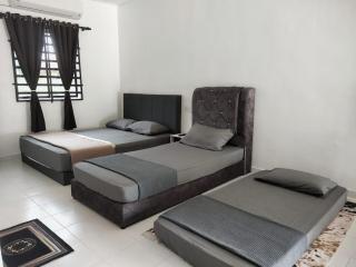 Sofia roomstay - Kijal - 8