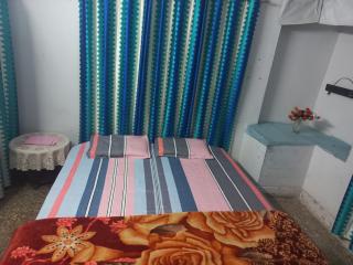 Prayagraj Nigam Stay Home B-663, Kareli Allahabad - 1