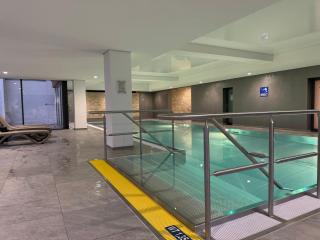 FeWo im Kurhotel in Schluchsee Apartment Black Forest mit Balkon Indoorpool Tiefgaragenstellplatz - Schluchsee - 1