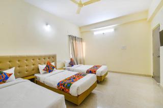 FabHotel RK Suites - Nr U S Consulate, Financial District - Haiderabad - 7