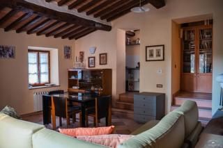 Podere Panthea Intera struttura 6 stanze, 5 bagni - 7