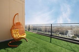 Luxury 1BR Penthouse in Sharjah with Skyviews - 9