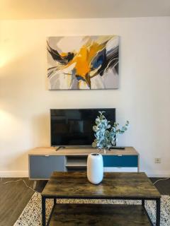 Modern 2-Bed NW London Near Camden - Great Location & Transport - Londra - 9