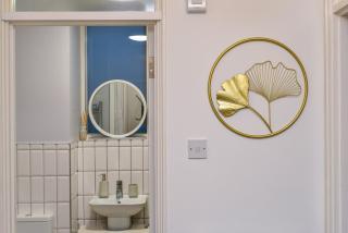 Modern 2-Bed NW London Near Camden - Great Location & Transport - Londra - 7
