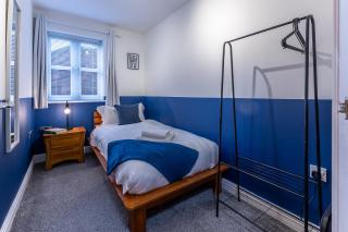 Newly Refurbed Warwick Apt 2BR Sleeps 3 Free Parking - Warwick - 4