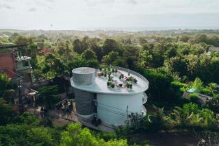 Lighthouse Bingin - 360 view - Uluwatu - 0