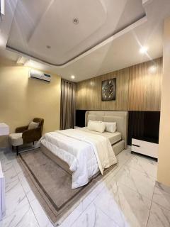 Luxury Apartment In Lekki - Lekki - 3