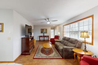 The Cozy Corner - Bentonville - 7