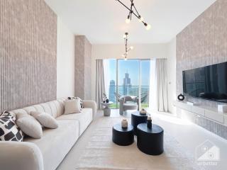 Luxurious 1BR at Grande Downtown with Iconic Views - 0