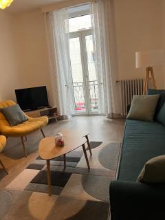 Appartement T4 70m2 - meublé - centre ville - proche Thermes - Lons-le-Saunier - 8