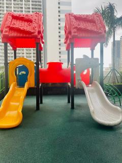 Coast Residences condo near MOA, StarCity and PICC - Manila - 9