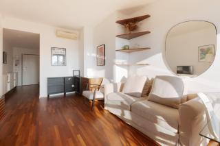 Modern Stay with Balcony near Niguarda Hospital - Milan - 2